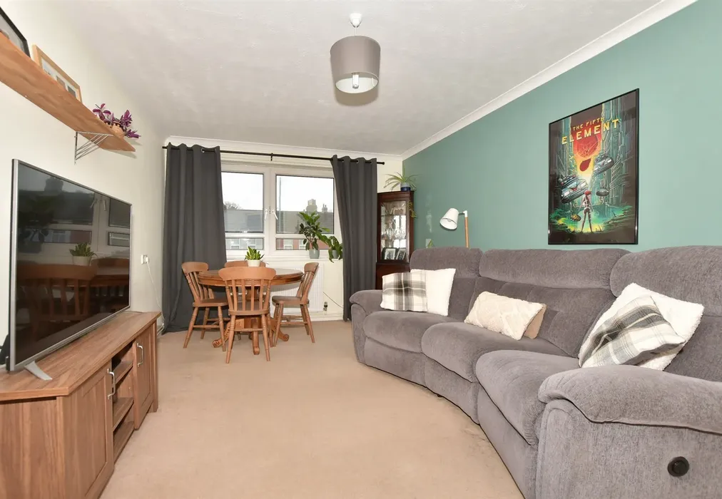 Lounge - Folkestone Road, Dover, Kent - Wards of Kent