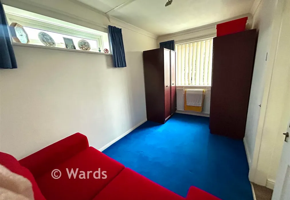 V Bed - Iden Crescent, Staplehurst, Tonbridge, Kent - Wards of Kent