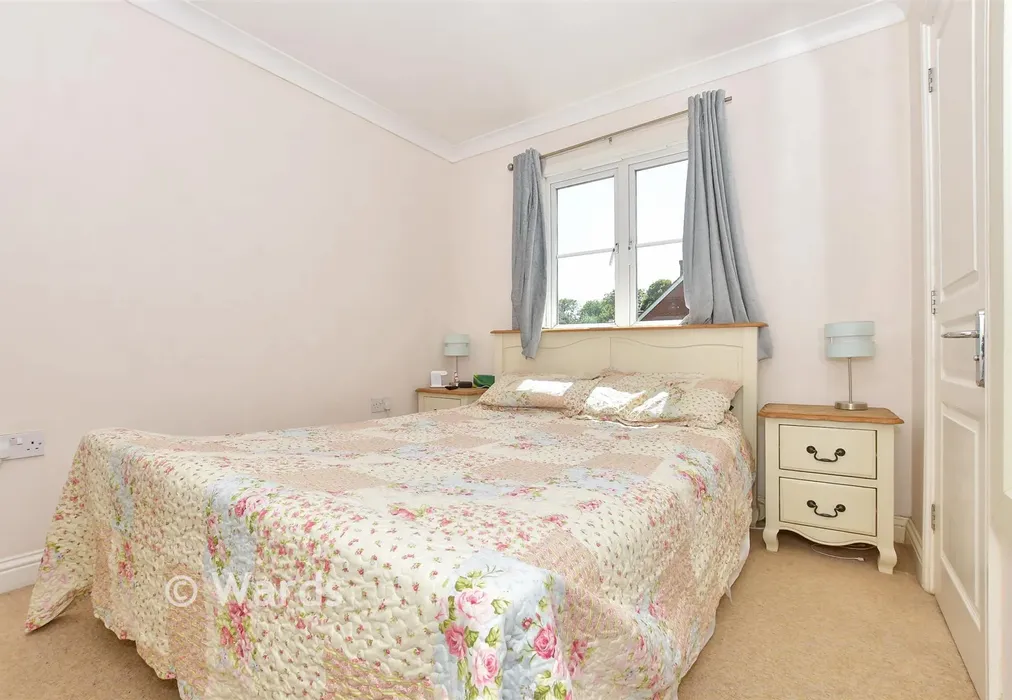 Bedroom 1 - Green Close, Whitfield, Dover, Kent - Wards of Kent