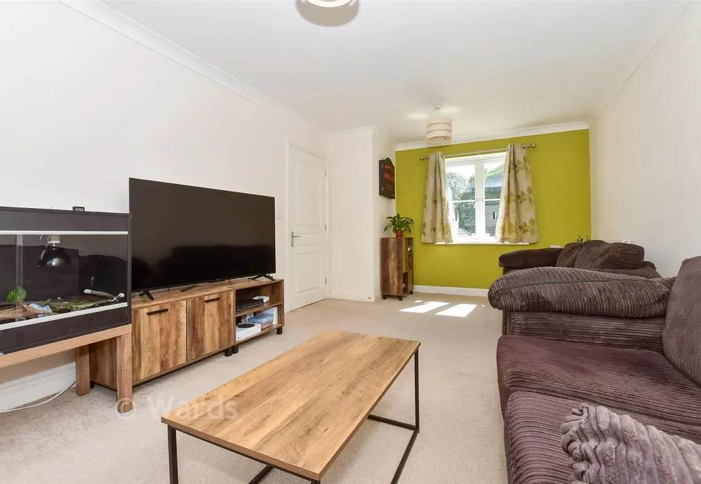 Lounge - Green Close, Whitfield, Dover, Kent - Wards of Kent