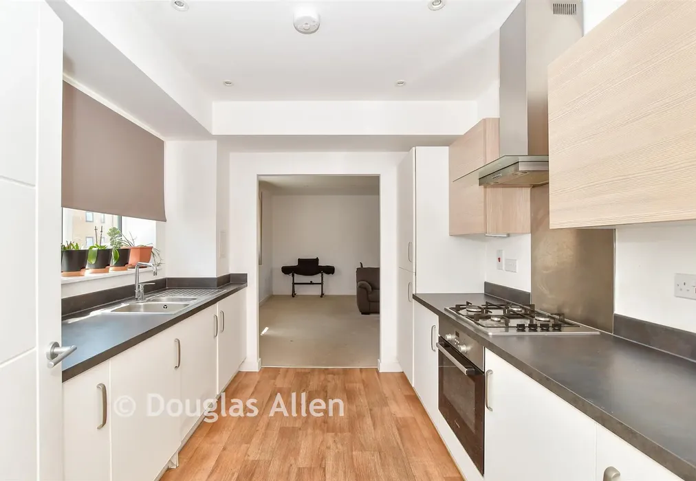 Kitchen - Fullerton Avenue, Dagenham, Essex - Wards of Kent