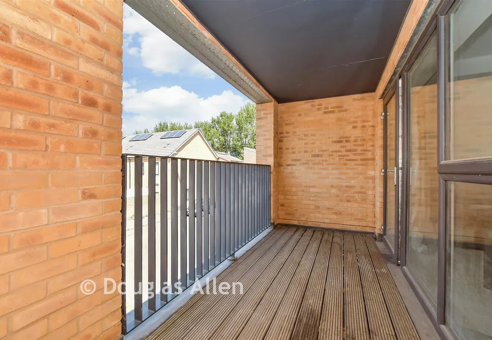 Balcony / Terrace - Fullerton Avenue, Dagenham, Essex - Wards of Kent