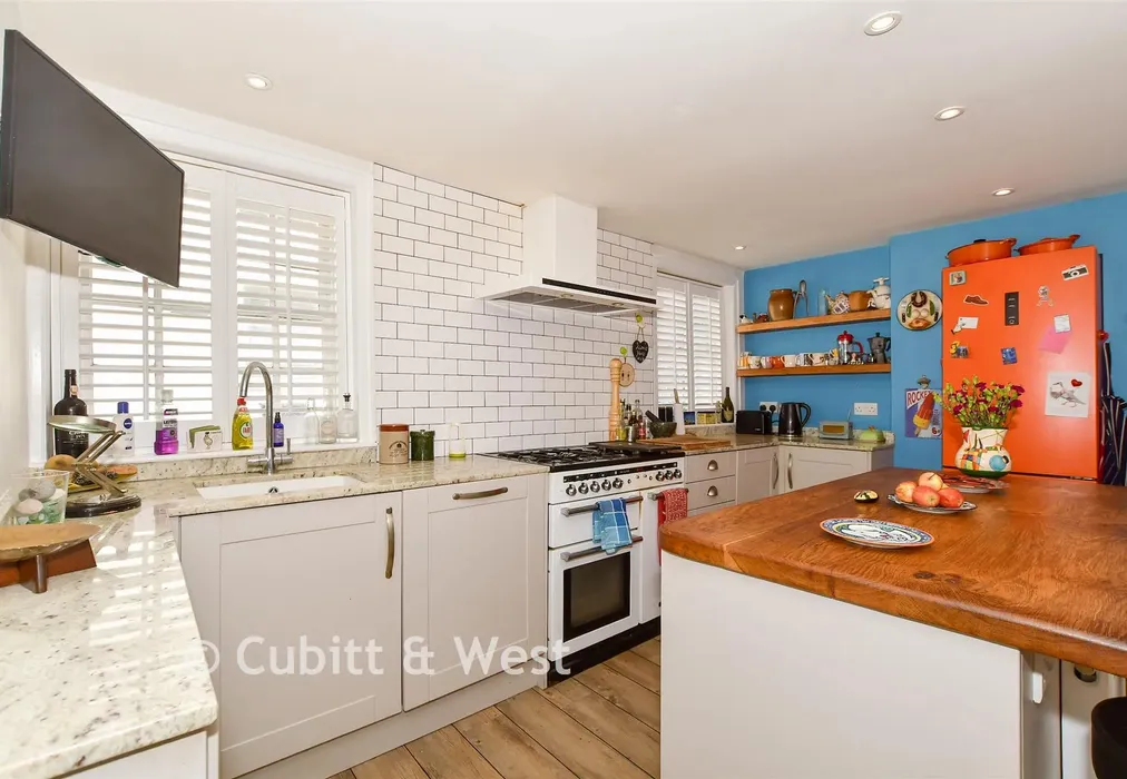 Kitchen/Breakfast Room - River Road, Arundel, West Sussex - Wards of Kent
