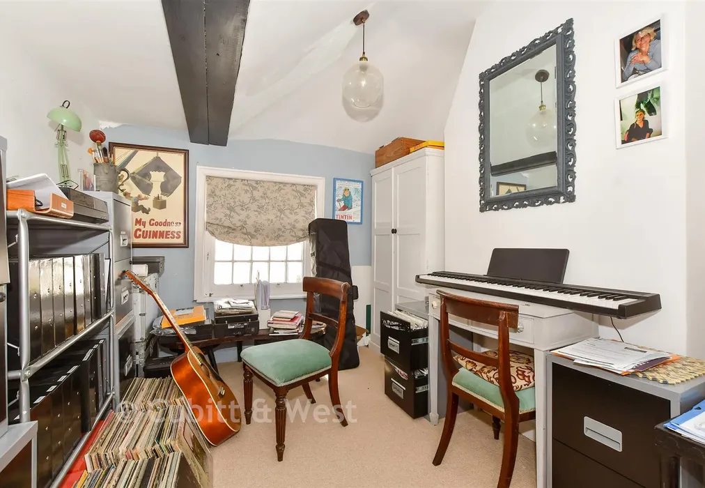 Bedroom 3 - River Road, Arundel, West Sussex - Wards of Kent