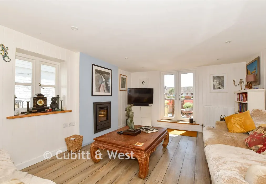 Lounge - River Road, Arundel, West Sussex - Wards of Kent