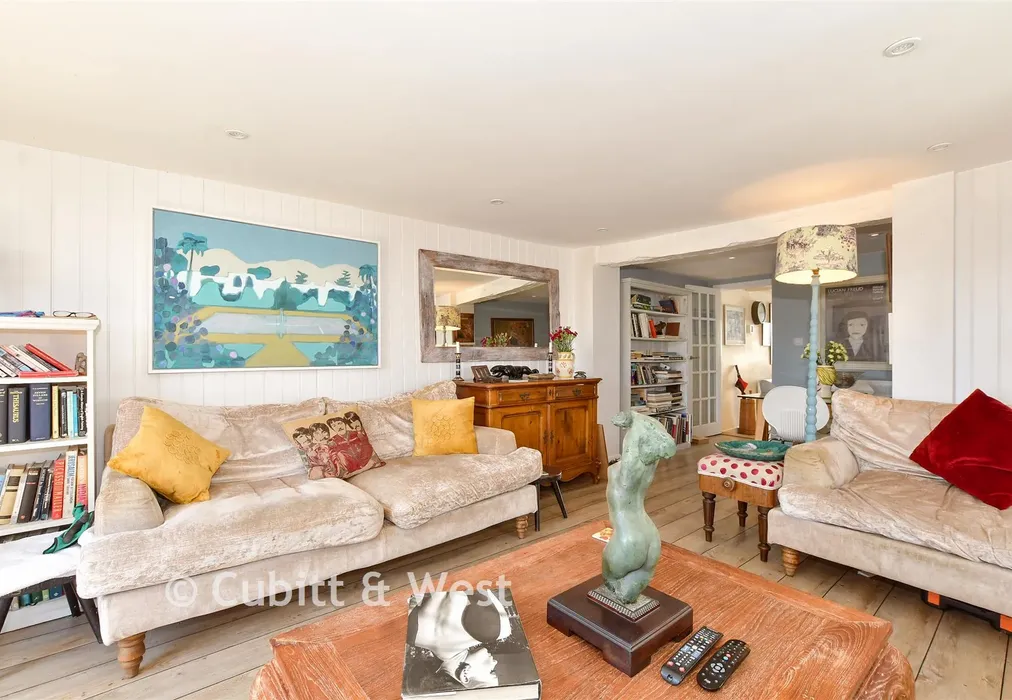 Lounge - River Road, Arundel, West Sussex - Wards of Kent