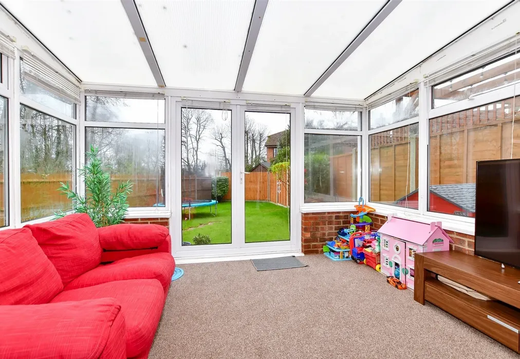 Conservatory - Hawkwood, Maidstone, Kent - Wards of Kent