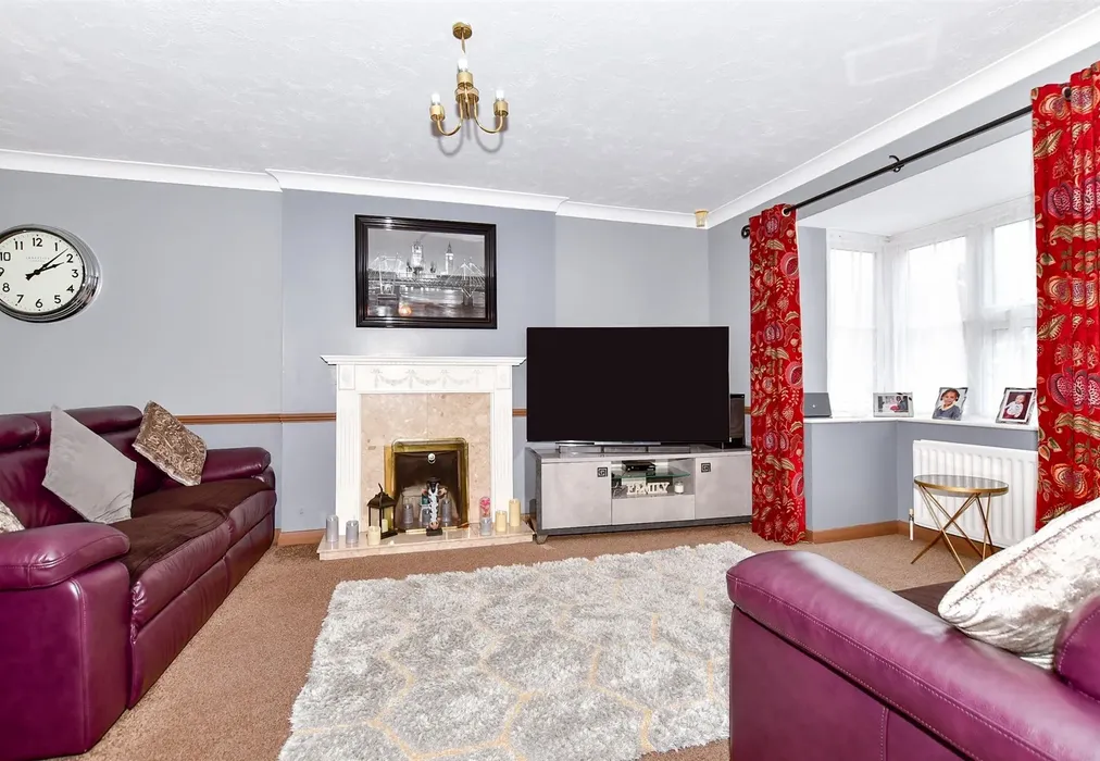 Lounge/Diner - Hawkwood, Maidstone, Kent - Wards of Kent