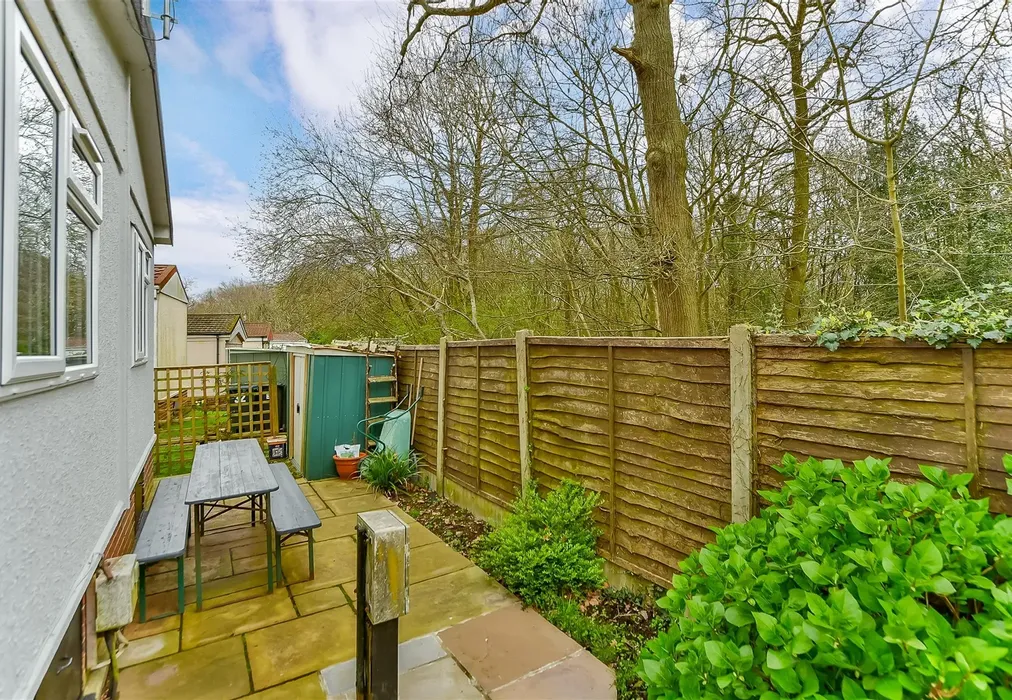 Rear Garden - Shalloak Road, Broad Oak, Canterbury, Kent - Wards of Kent