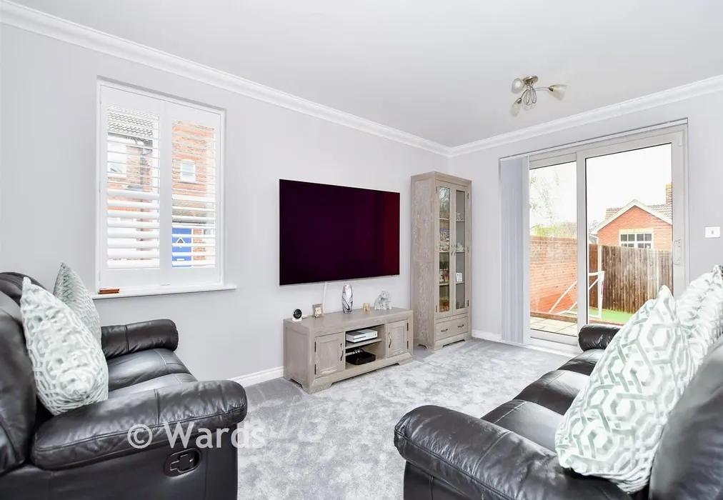 Lounge - Beaver Road, Allington, Maidstone, Kent - Wards of Kent