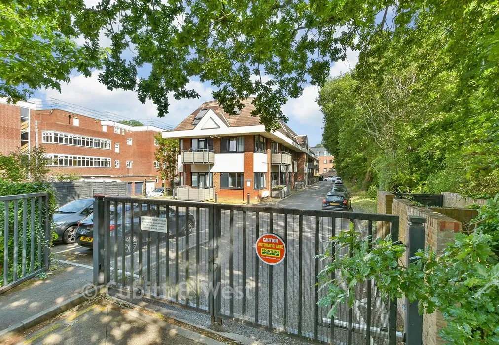 Driveway/Parking - Challenge Court, Leatherhead, Surrey - Wards of Kent
