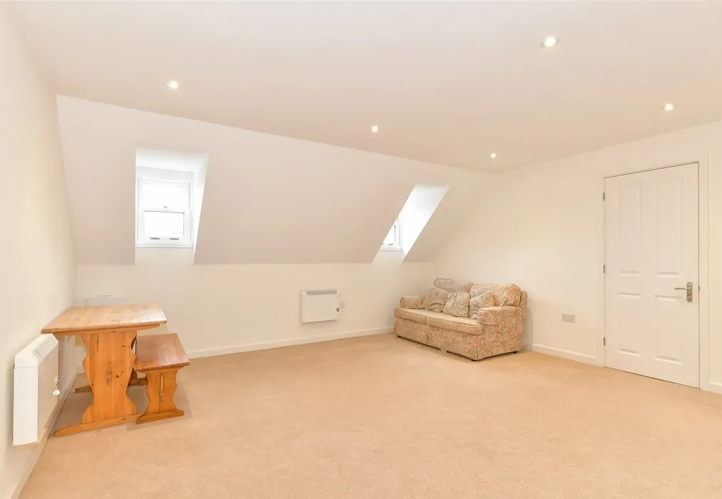 Lounge/Kitchen/Diner - High Street, Snodland, Kent - Wards of Kent