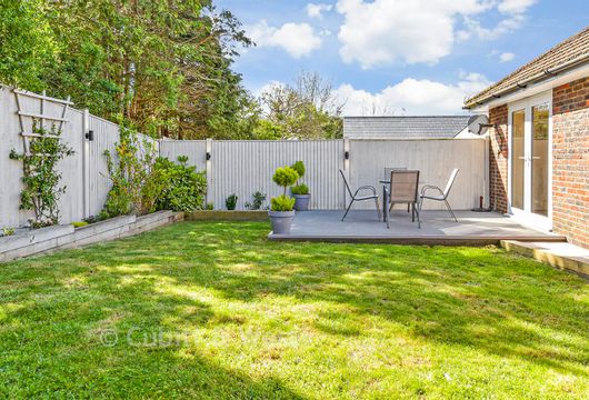 Sunnydale Close, Brighton, East Sussex - Wards of Kent