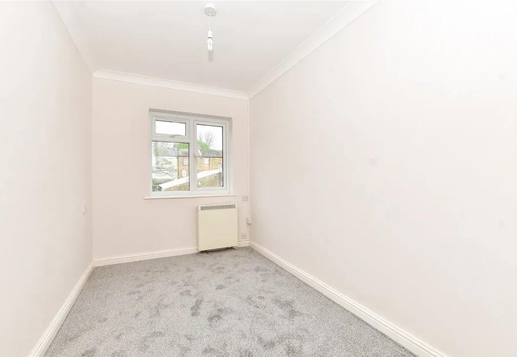 Bedroom 2 - Station Road, Sutton, Surrey - Wards of Kent