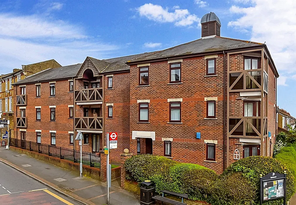 External (Web) - Station Road, Sutton, Surrey - Wards of Kent