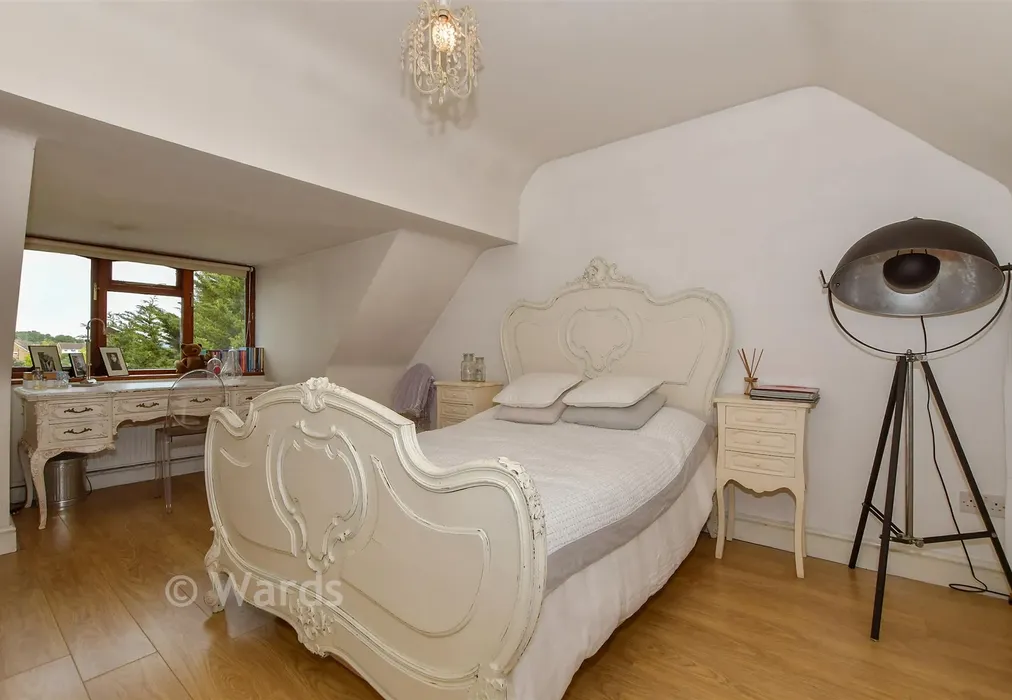 Bedroom 2 - London Road, Ditton, Aylesford, Kent - Wards of Kent