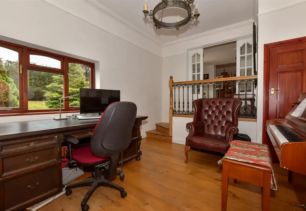 Study - London Road, Ditton, Aylesford, Kent - Wards of Kent
