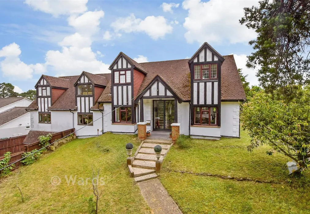 Front Elevation (Web) - London Road, Ditton, Aylesford, Kent - Wards of Kent