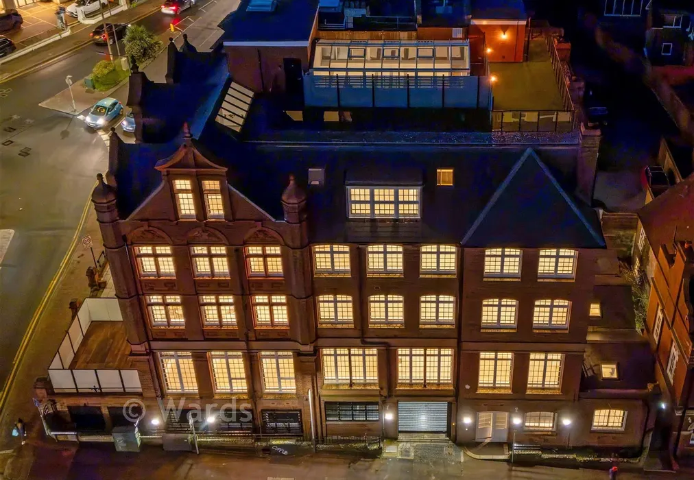 Evening External - The Carriage House, Grosvenor Road, Tunbridge Wells, Kent - Wards of Kent