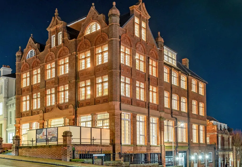 Evening External - The Carriage House, Grosvenor Road, Tunbridge Wells, Kent - Wards of Kent