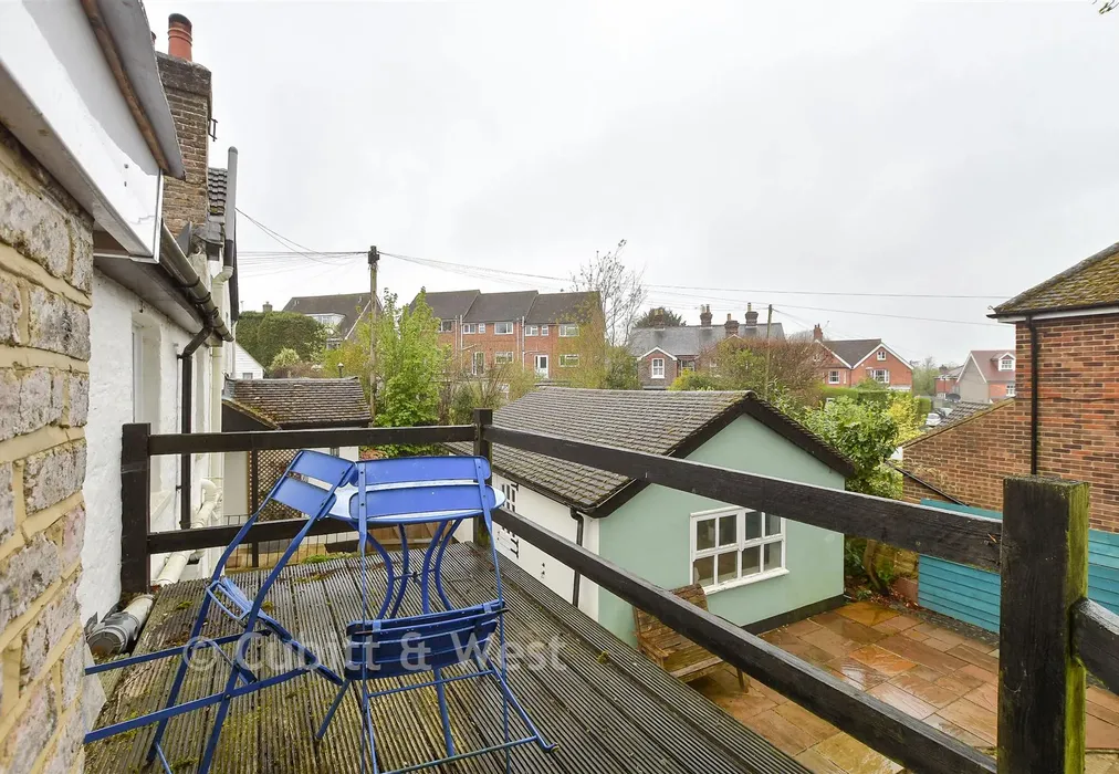 Balcony - Phoenix Lane, Ashurst Wood, West Sussex - Wards of Kent
