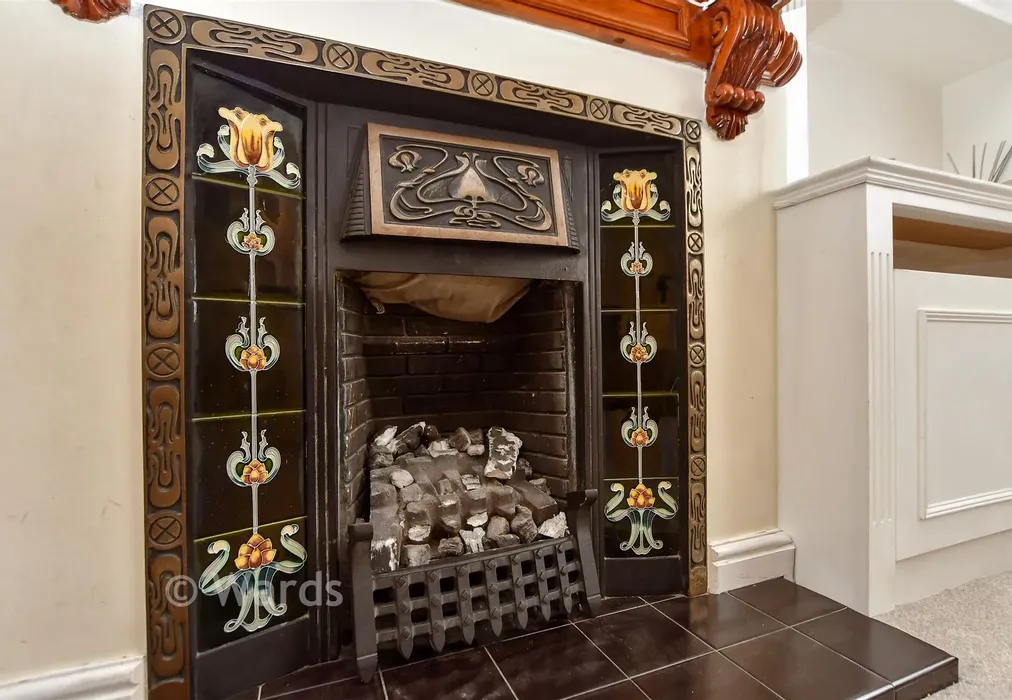 Internal Feature - Orchard Road, Welling, Kent - Wards of Kent