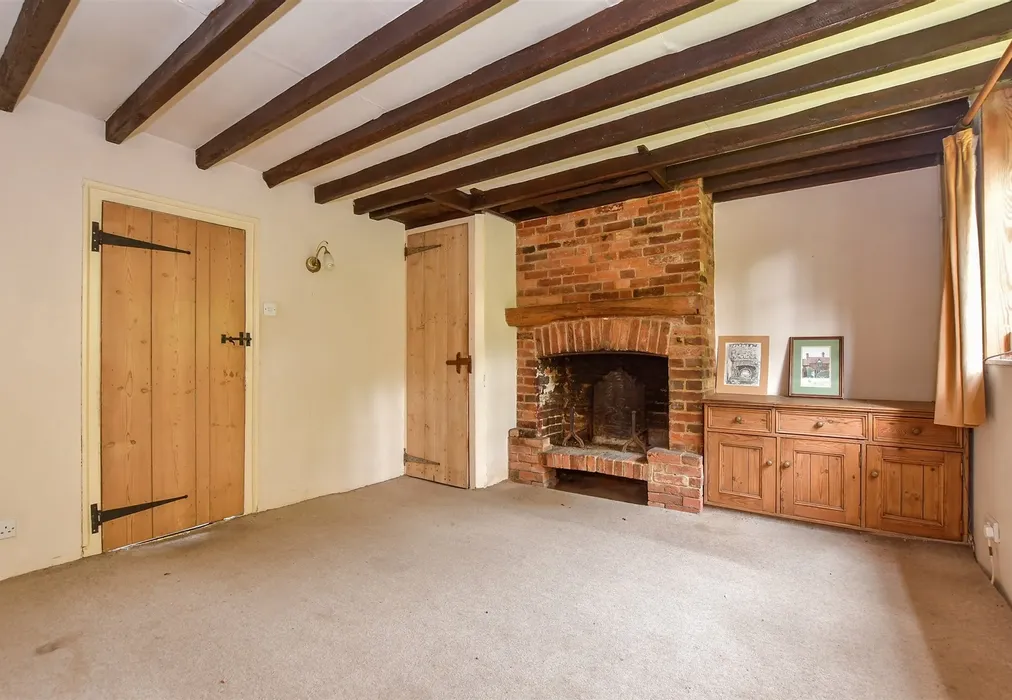 Lounge - Goddards Green Road, Benenden, Cranbrook, Kent - Wards of Kent