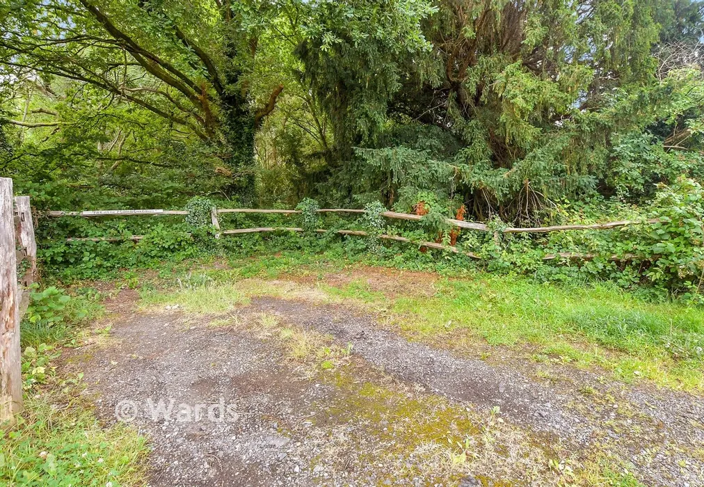 Driveway/Parking - Goddards Green Road, Benenden, Cranbrook, Kent - Wards of Kent