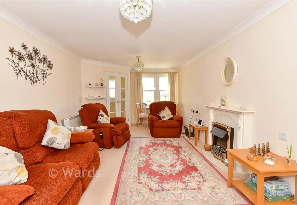 Living Room - Glen View, Gravesend, Kent - Wards of Kent