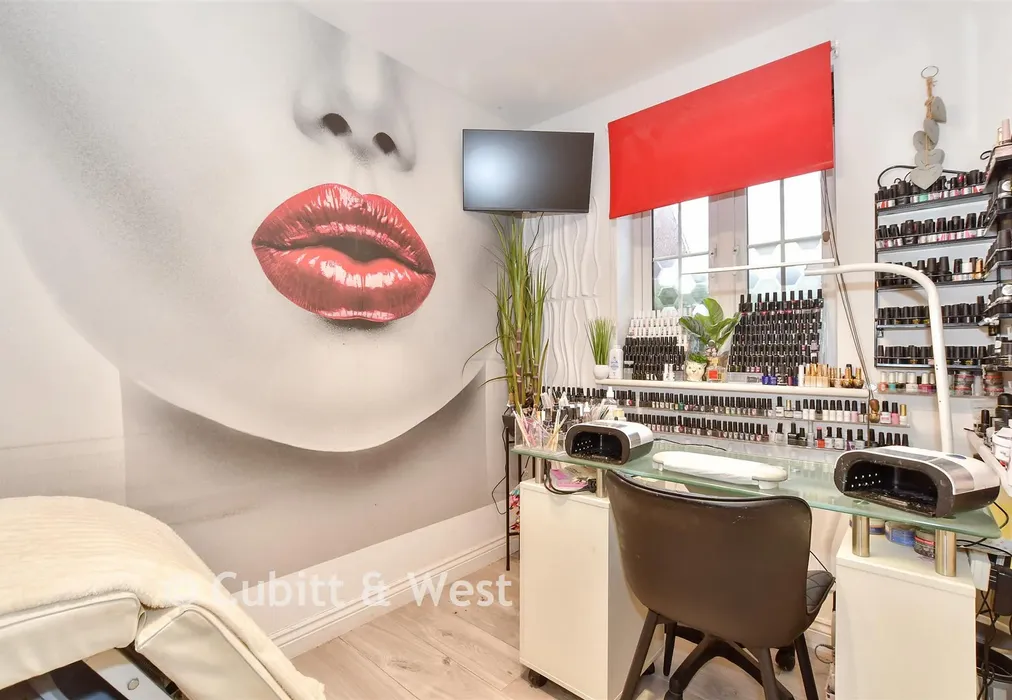 Study - Osborne Way, Bognor Regis, West Sussex - Wards of Kent