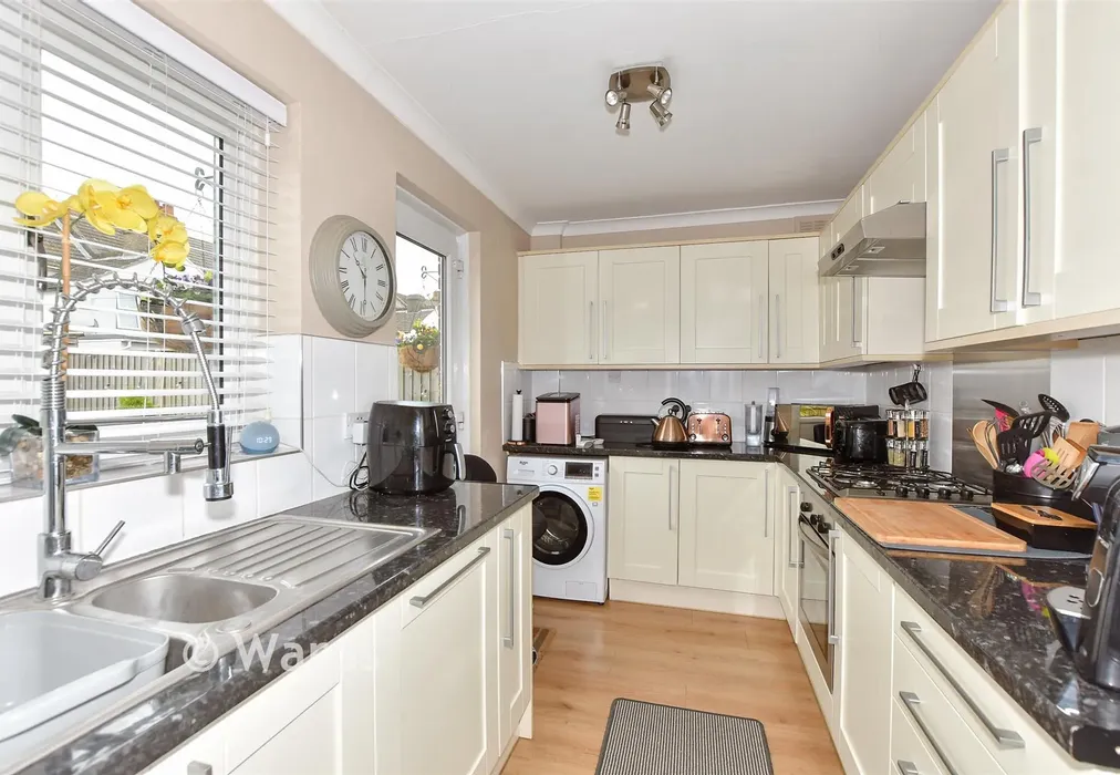 Kitchen - Cheriton High Street, Folkestone, Kent - Wards of Kent