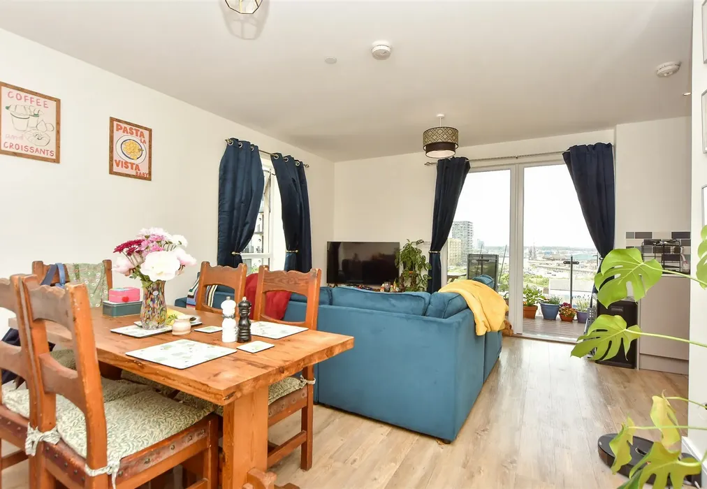 Lounge/    Dining Area - Pegasus Way, Gillingham, Kent - Wards of Kent