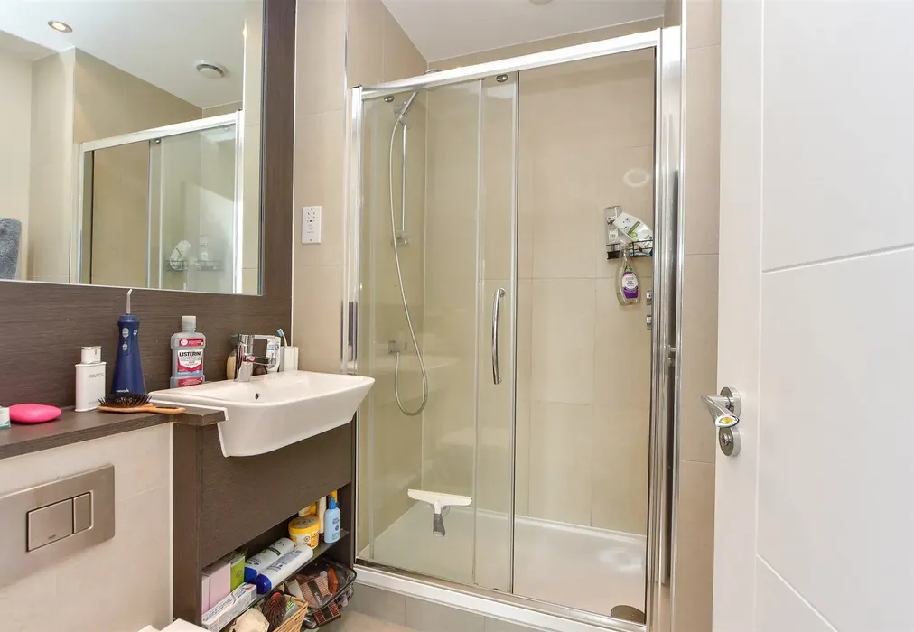 En-Suite Shower Room - Pegasus Way, Gillingham, Kent - Wards of Kent