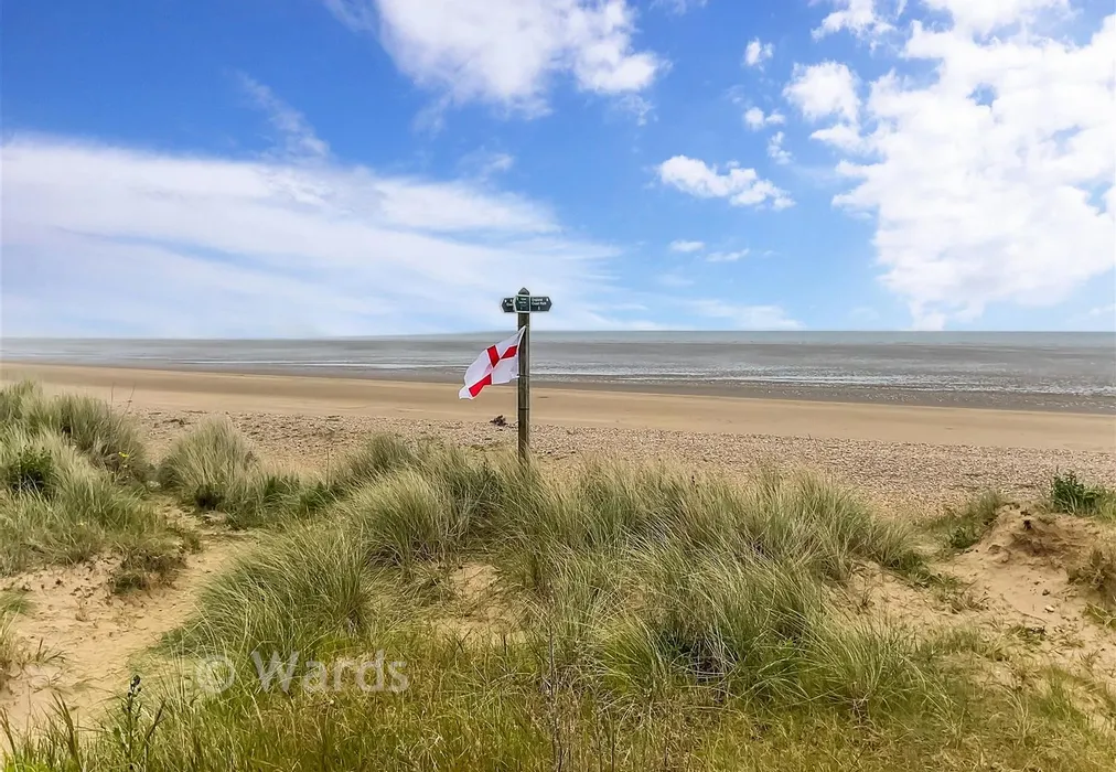 Beach - The Parade, Greatstone, Kent - Wards of Kent