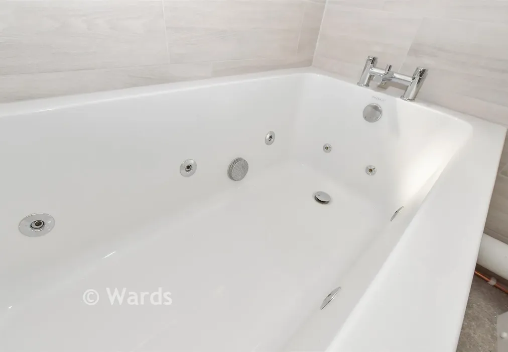 Internal Lifestyle Photograph - The Parade, Greatstone, Kent - Wards of Kent