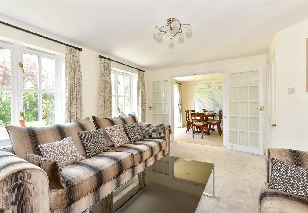 Living Room - High Street, Marden, Kent - Wards of Kent