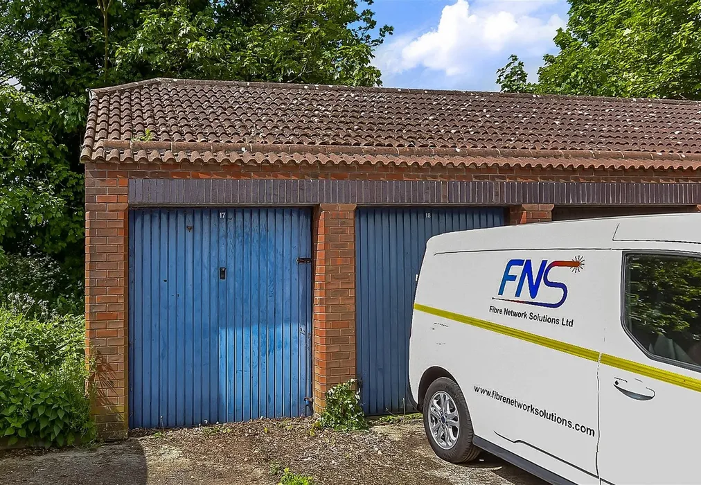 Garage - Sunderland Close, Borstal, Rochester, Kent - Wards of Kent