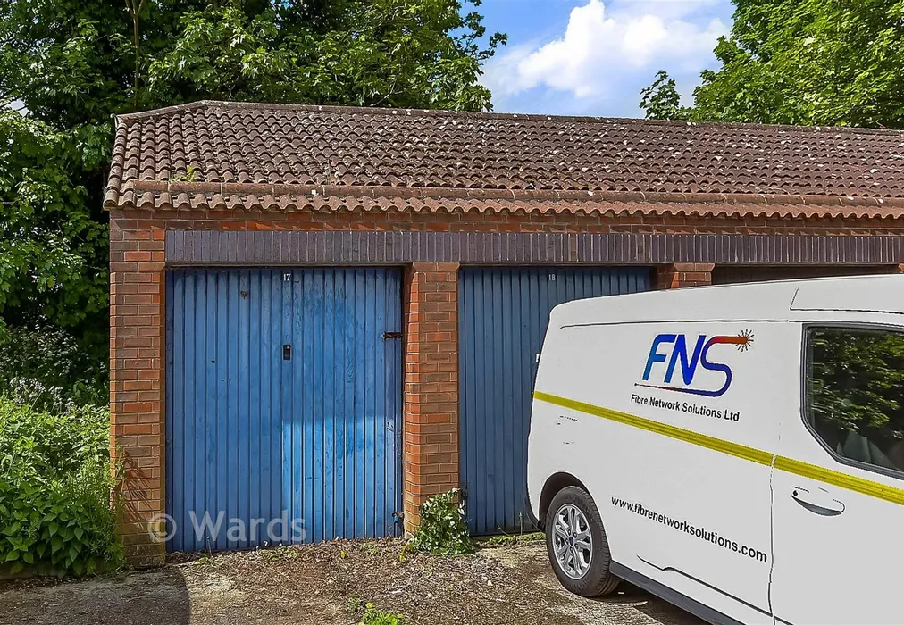 Garage - Sunderland Close, Borstal, Rochester, Kent - Wards of Kent