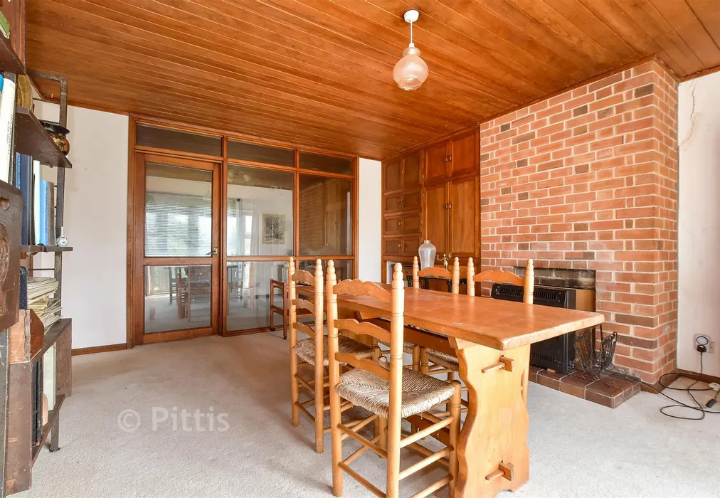 Lounge - Badger Lane, Brook, Newport, Isle of Wight - Wards of Kent