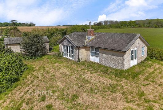 Badger Lane, Brook, Newport, Isle of Wight - Wards of Kent