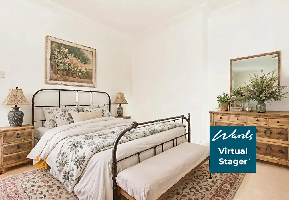 Bedroom 1 (Farmhouse style) - High Street, Hadlow, Tonbridge, Kent - Wards of Kent