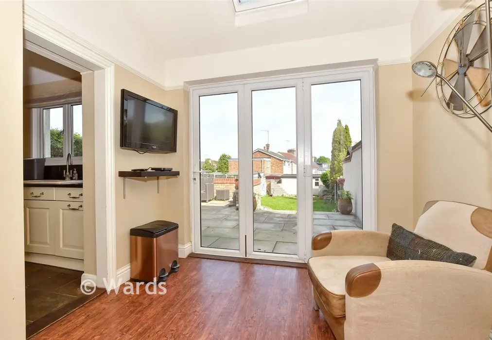 Dining Room - Old Road East, Gravesend, Kent - Wards of Kent