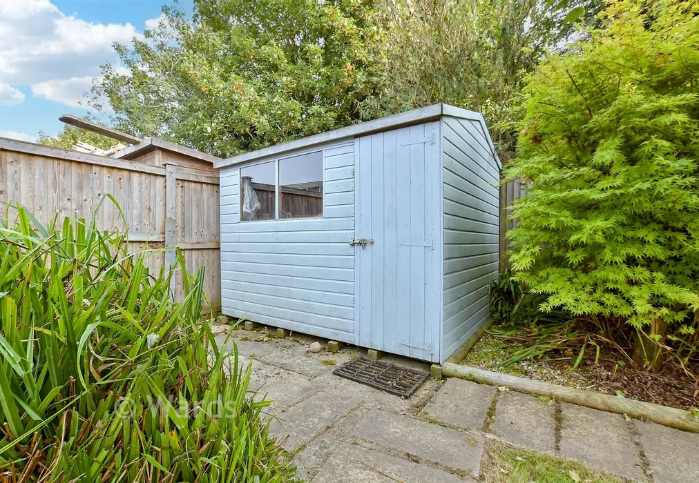 Workshop/Outbuildings - The Street, Sholden, Deal, Kent - Wards of Kent
