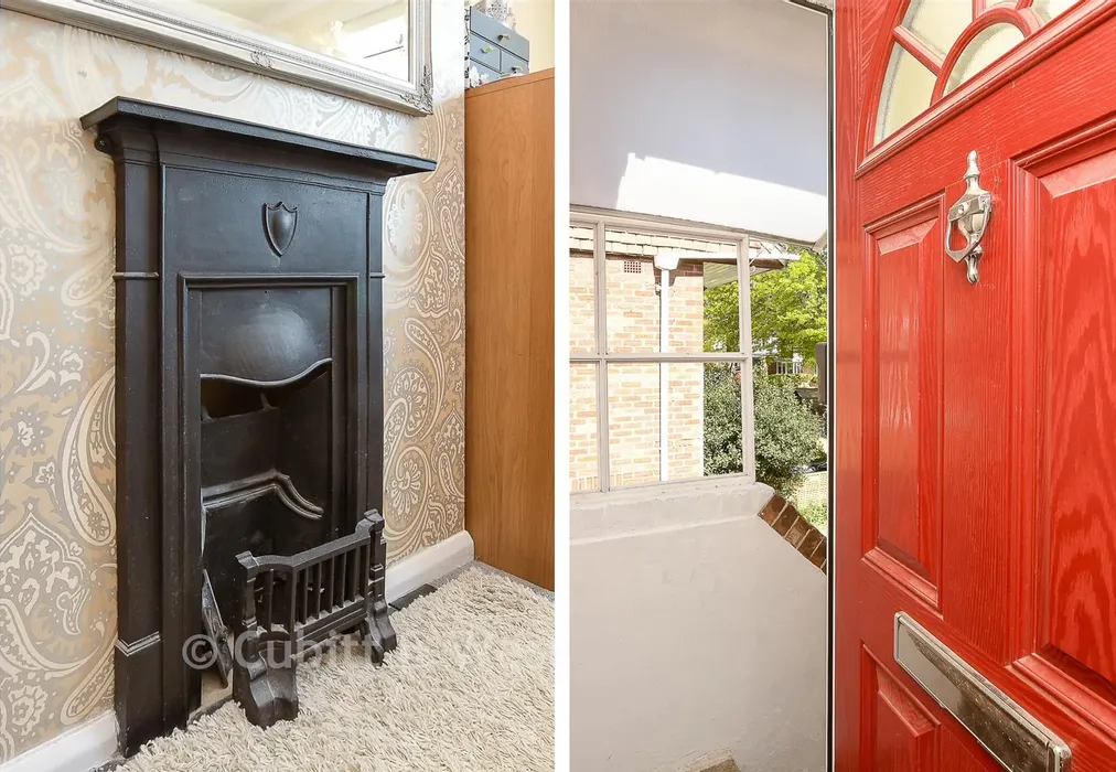 Internal Lifestyle Photograph - Kingsley Grove, Reigate, Surrey - Wards of Kent