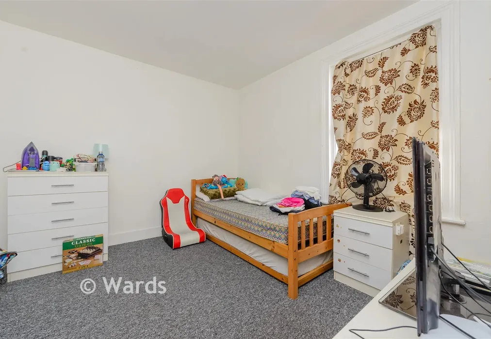 Bedroom 1 - Frederick Road, Gillingham, Kent - Wards of Kent