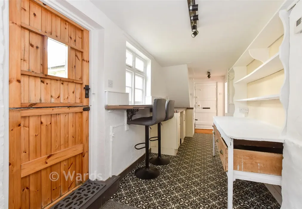 Kitchen - Front Street, Ringwould, Deal, Kent - Wards of Kent