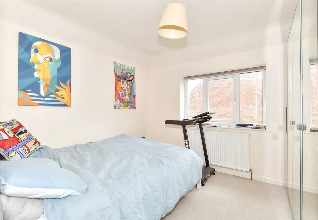 Bedroom 2 - Village Way, Cranleigh, Surrey - Wards of Kent