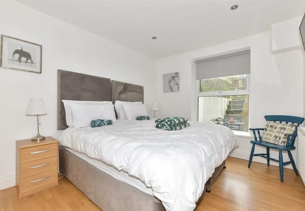 Bedroom 1 - Ethelbert Road, Margate, Kent - Wards of Kent