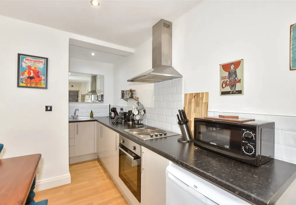 Kitchen - Ethelbert Road, Margate, Kent - Wards of Kent