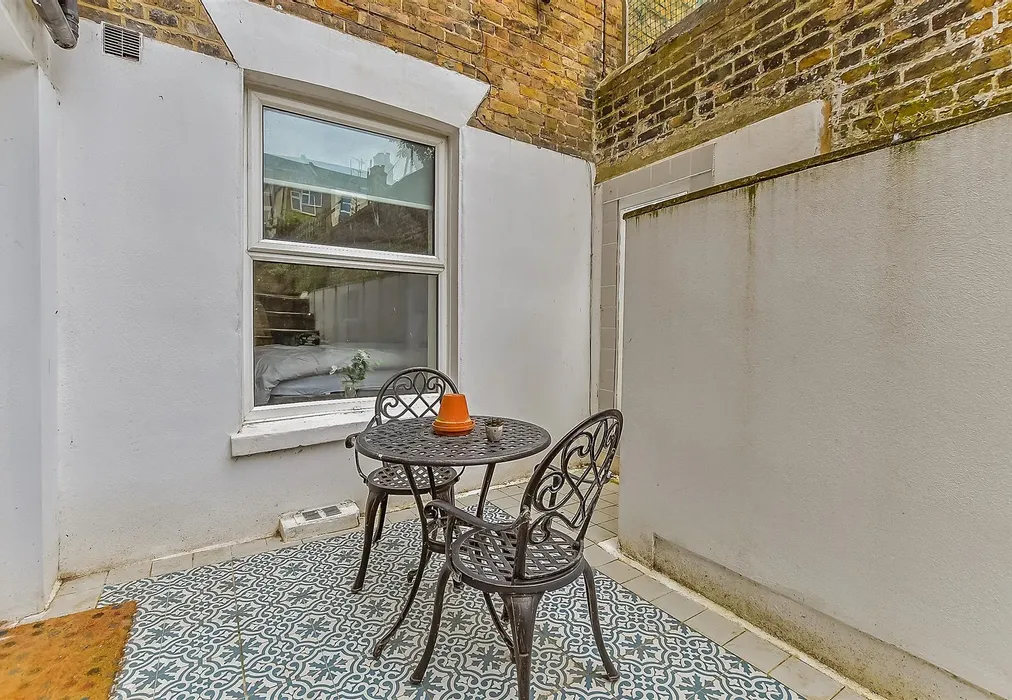 Patio / Decking - Ethelbert Road, Margate, Kent - Wards of Kent